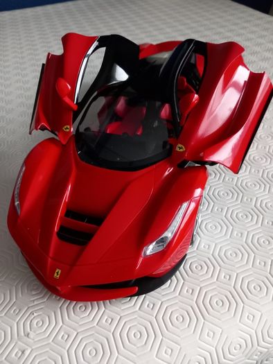 1/14th scale rc la ferrari