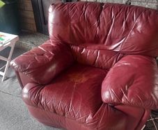 2 leather armchairs