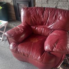 2 leather armchairs