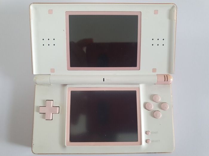 Nintendo DS Lite pink/white