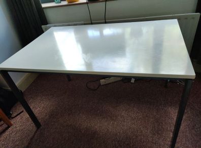 Table/Desk