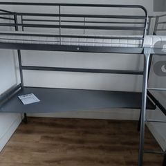 Ikea Svarta loft bed