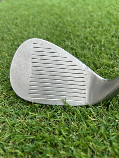 Ping Gorge 52 degree wedge