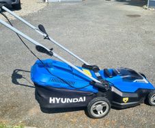 Lawnmower