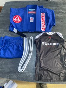 Kids kimono size Y4 Jiu-Jitsu Gracie Barra