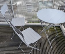 garden table and chair
