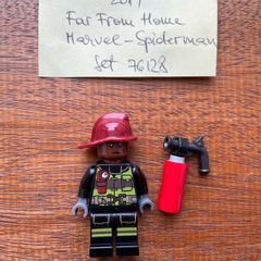 Lego minifigure Firefighter - 2019
