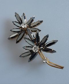 BROOCH - Vintage - Rhinestones