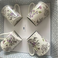 mugs