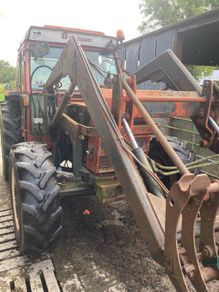 Front loader (Chilton/Mailleux),& brackets