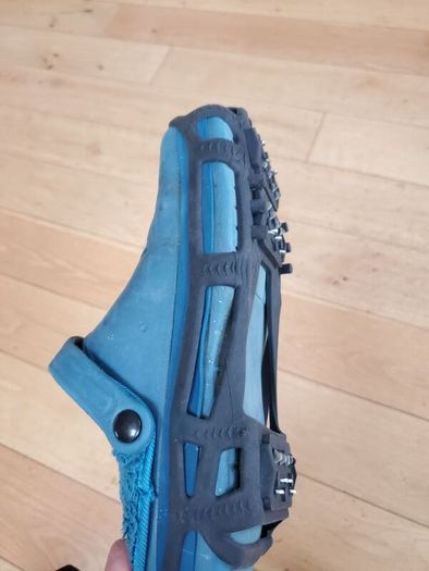 Walk Traction Cleats Size M