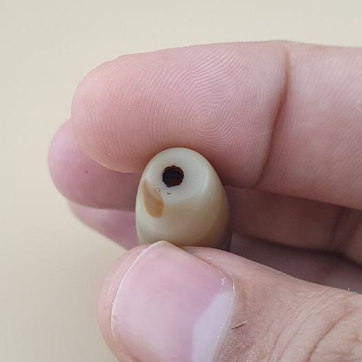 Vintage Middle Eastern Yemeni Suliemani Natural Eye Agate Bead Amulet
