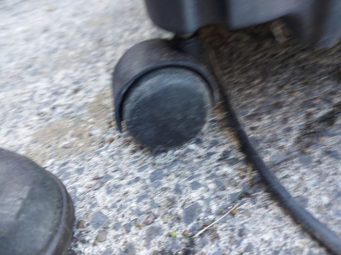 NILFISK AX 9 Carpet Cleaner, working great and in excellent condition