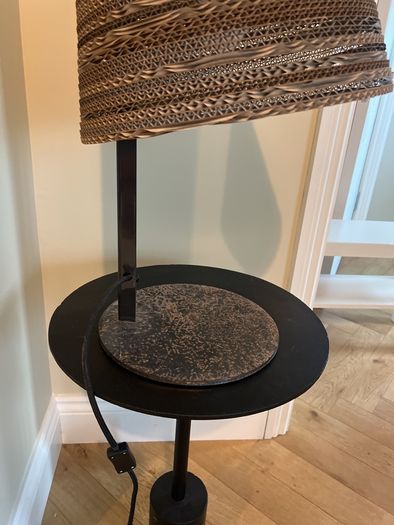 Table lamp