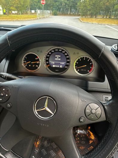 Mercedes-Benz C-Class 2008