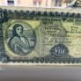 1971 old  Irish banknote Lady Lavery 10 pound in lovely condition, no rips,pen or pin holes, post added extra, 6 euro register Image 3