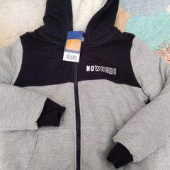 Brand new with tag kids hoodie 4 to 6 years