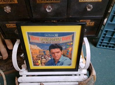 Elvis Album Cover