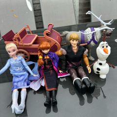 Elsa character toys