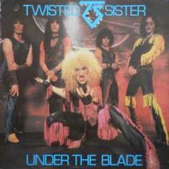 TWISTED SISTER Under the blade original 1982 debut vinyl record in vg condition