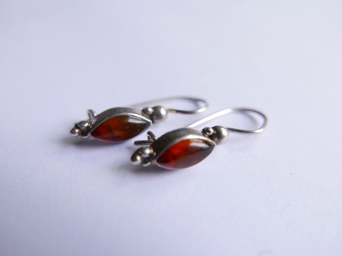 Vintage Baltic Amber Drop Earring, 925 Sterling Silver 2,1g