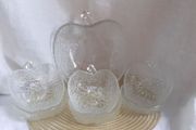 7 pce  pressed glass fruit bowls.