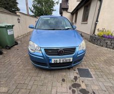 Volkswagen Polo 2008 ideal start car.