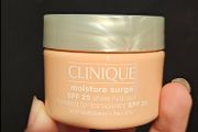 Clinique Moisture Surge SPF 25 Sheer Hydrate in 30ml