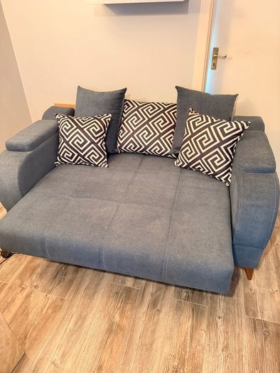 Pull out sofa with storage