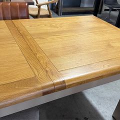 Extending Oak Farmhouse Dining Table Ex Display Like New