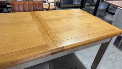 Extending Oak Farmhouse Dining Table Ex Display Like New