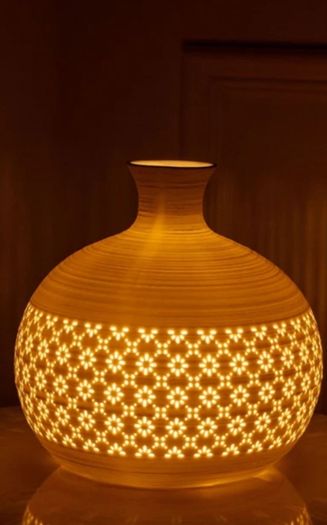 LED White Vase Lamp