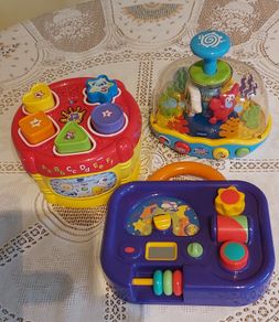 Childrens music and light toys 8 euro each