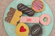 Le Toy Van Wooden Biscuits Cookies Set