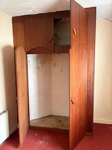 built in wardrobes