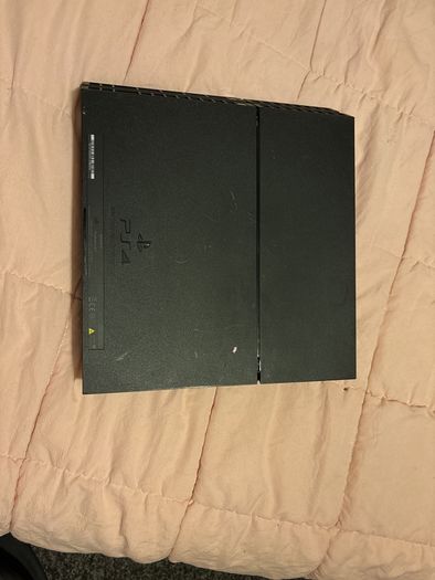 PlayStation 4 - Used