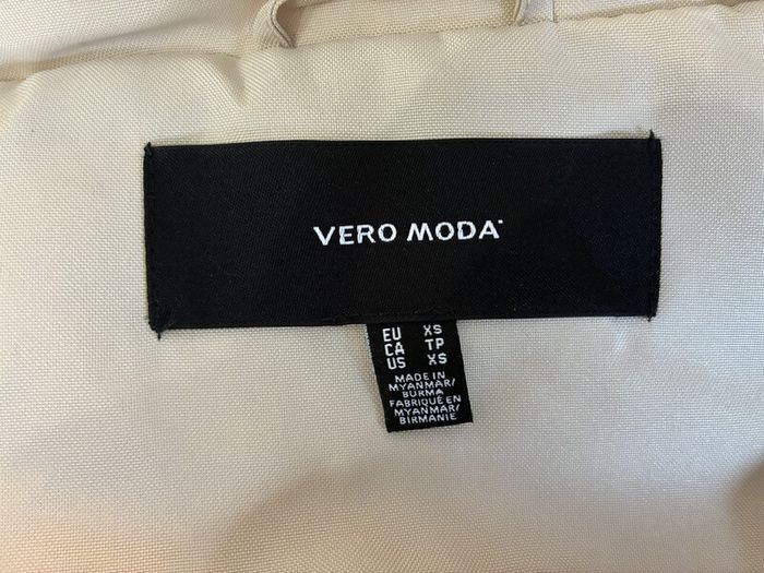 Ladies Oatmeal Hooded Coat from Vero Moda, Size Xs UK 6-8 / EU 34-36