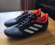 indoor football boots