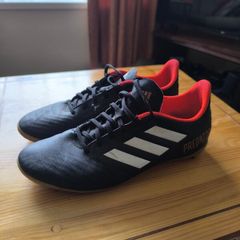 indoor football boots
