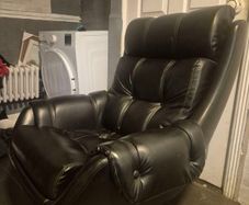 Leather Swivel chair