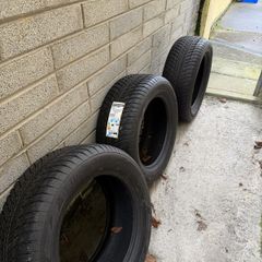 Bridgestone Blizzak 255/55/18 Brand new