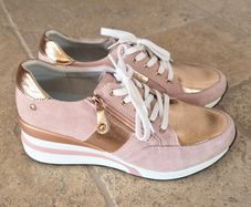 Womens wedge trainer shoe