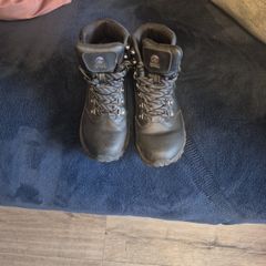 womens hiking boots