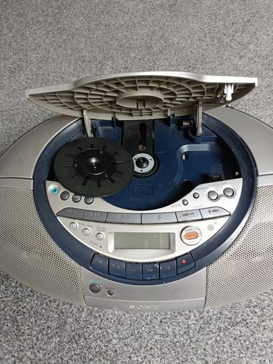 Sony CFD-S35CP CD Radio Cassette-Corder + remote control