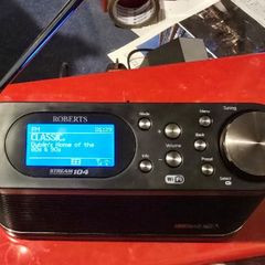 Roberts Stream 104 Internet FM Radio with alarm functionality. Mains adapter.