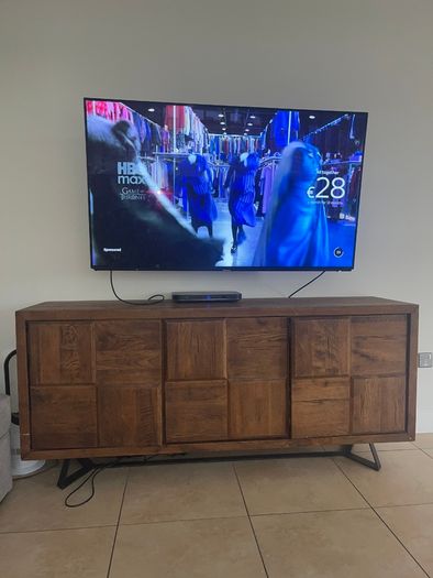 Tv unit