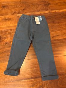 BNWT Next Chinos age 3-4