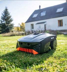 Robotic Lawnmower Yard Force MB400