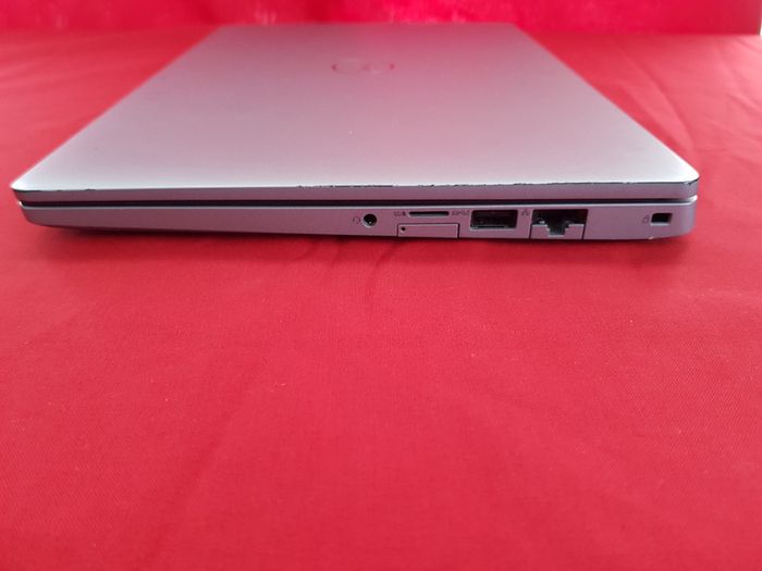 Dell Latitude 5310,i5 Cpu (10th gen) 16 GB, 256 GB Storage (m.2).