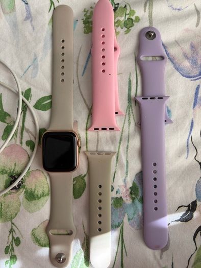 Apple Watch Rose Gold SE
